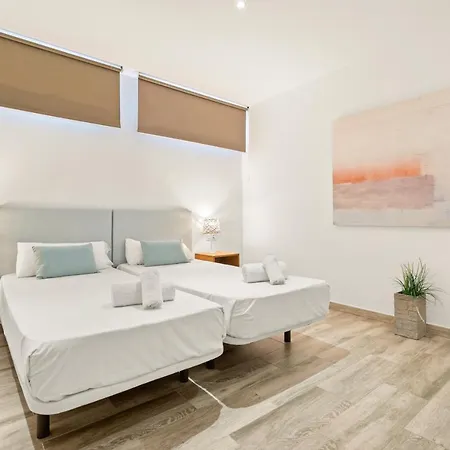 Sunset Villa *